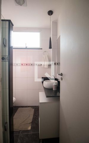 Apartamento para alugar com 120m², 2 quartos e 1 vaga Apartamento para alugar com 120m², 2 quartos e 1 vagaBanheiro social 1