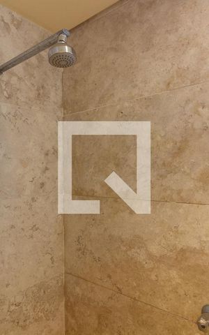 Apartamento à venda com 369m², 5 quartos e 3 vagas Apartamento à venda com 369m², 5 quartos e 3 vagasBanheiro 1