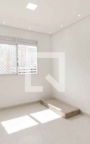 Apartamento para alugar com 32m², 2 quartos e sem vaga Apartamento para alugar com 32m², 2 quartos e sem vagaSala