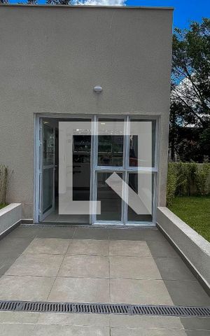 Apartamento para alugar com 32m², 2 quartos e sem vaga Apartamento para alugar com 32m², 2 quartos e sem vagaEntrada