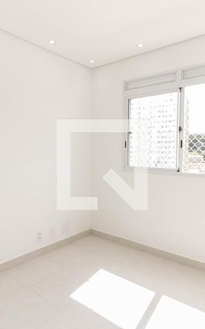 Apartamento para alugar com 32m², 2 quartos e sem vaga Apartamento para alugar com 32m², 2 quartos e sem vagaSala