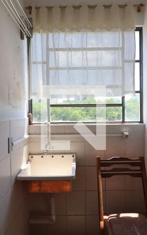 Apartamento à venda com 50m², 2 quartos e 1 vagaCozinha e Área de Serviço