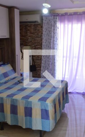 Casa de condomínio à venda com 200m², 1 quarto e 1 vagaSuíte