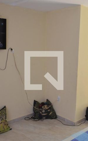 Casa de condomínio à venda com 200m², 1 quarto e 1 vagaSuíte