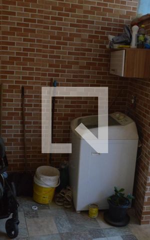 Casa de condomínio à venda com 200m², 1 quarto e 1 vagaÁrea de Serviço
