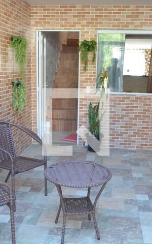 Casa de condomínio à venda com 200m², 1 quarto e 1 vagaGaragem