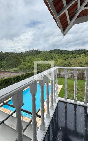 Casa de condomínio à venda com 250m², 4 quartos e sem vaga Casa de condomínio à venda com 250m², 4 quartos e sem vagasacada da Suíte 1