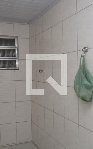 Casa à venda com 186m², 5 quartos e 2 vagasBanheiro 1