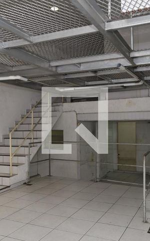 Casa à venda com 186m², 5 quartos e 2 vagasQuintal
