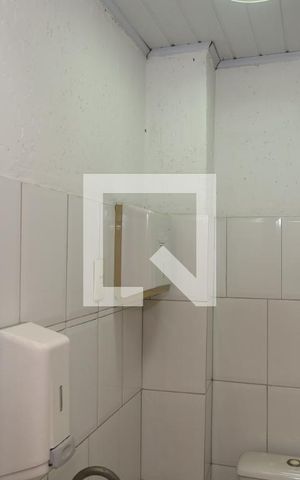 Casa à venda com 186m², 5 quartos e 2 vagasBanheiro 3