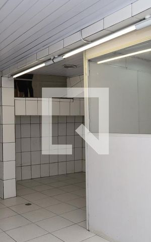 Casa à venda com 186m², 5 quartos e 2 vagasÁrea de Serviço