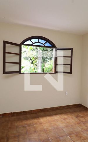 Casa à venda com 295m², 3 quartos e 4 vagasQuarto