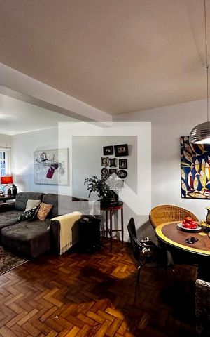 Casa à venda com 90m², 3 quartos e 2 vagas Casa à venda com 90m², 3 quartos e 2 vagasSala