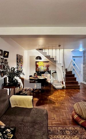 Casa à venda com 90m², 3 quartos e 2 vagas Casa à venda com 90m², 3 quartos e 2 vagasSala