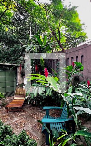 Casa à venda com 90m², 3 quartos e 2 vagas Casa à venda com 90m², 3 quartos e 2 vagasGaragem