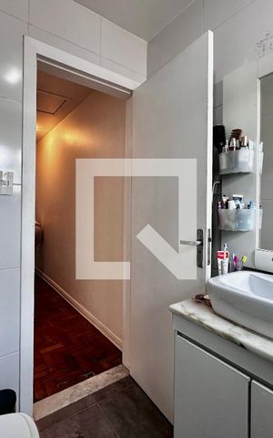 Casa à venda com 90m², 3 quartos e 2 vagas Casa à venda com 90m², 3 quartos e 2 vagasBanheiro