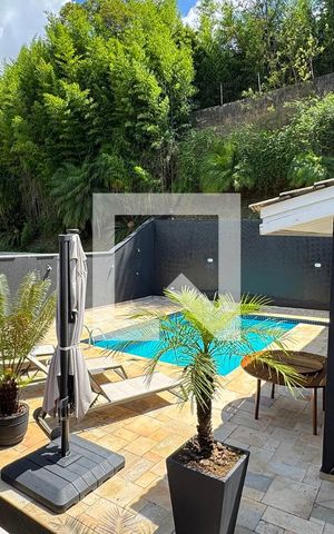 Casa de condomínio à venda com 403m², 4 quartos e 4 vagasvista da Suíte 2
