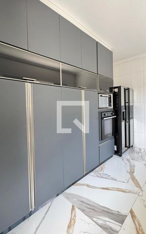 Casa de condomínio à venda com 403m², 4 quartos e 4 vagasCozinha
