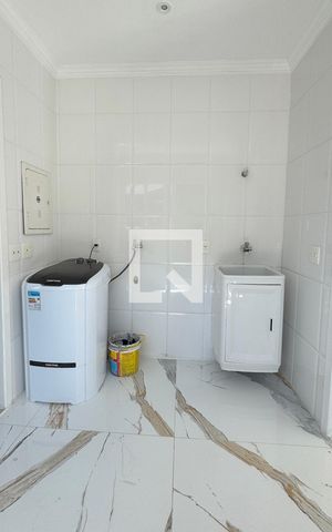 Casa de condomínio à venda com 403m², 4 quartos e 4 vagasÁrea de Serviço