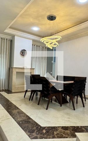 Casa de condomínio à venda com 403m², 4 quartos e 4 vagasSala