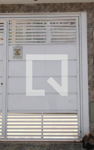 Casa à venda com 100m², 3 quartos e 2 vagasFachada