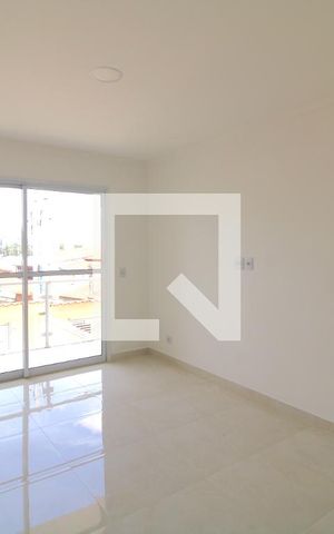 Casa à venda com 100m², 3 quartos e 2 vagasSala