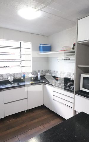 Casa à venda com 116m², 2 quartos e 2 vagasCozinha