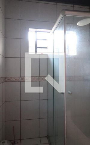 Casa à venda com 116m², 2 quartos e 2 vagasBanheiro