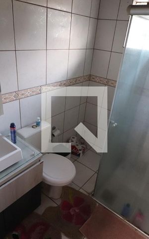 Casa à venda com 116m², 2 quartos e 2 vagasBanheiro