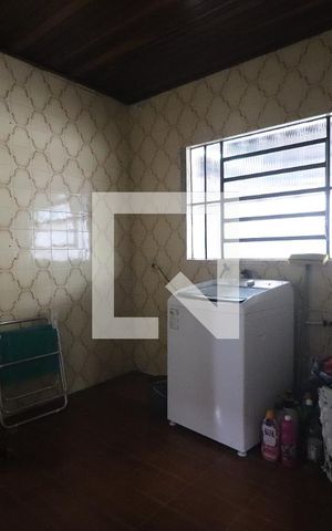 Casa à venda com 116m², 2 quartos e 2 vagasLavanderia