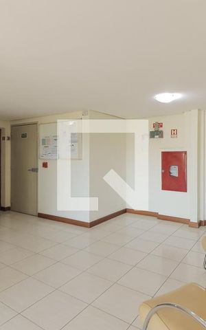 Apartamento para alugar com 66m², 2 quartos e sem vagaÁrea comum
