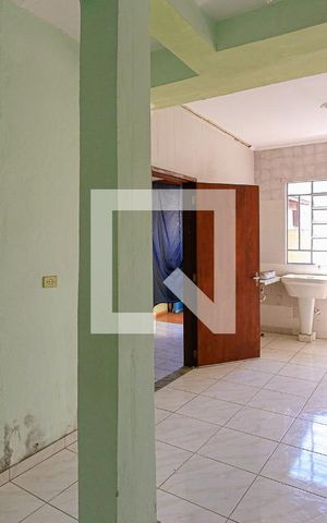 Casa à venda com 150m², 3 quartos e 2 vagas Casa à venda com 150m², 3 quartos e 2 vagasÁrea de Serviço