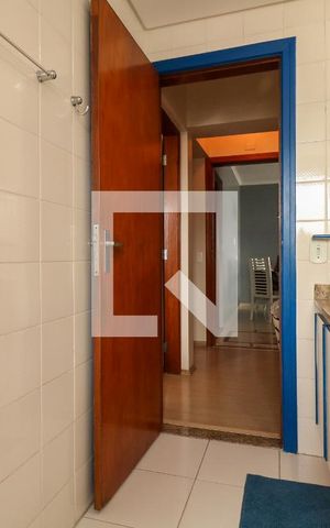 Apartamento à venda com 130m², 3 quartos e 2 vagas Apartamento à venda com 130m², 3 quartos e 2 vagasBanheiro