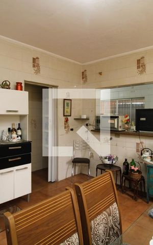 Casa à venda com 100m², 3 quartos e 1 vagaSala
