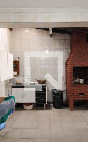 Casa à venda com 100m², 3 quartos e 1 vagaÁrea de Serviço