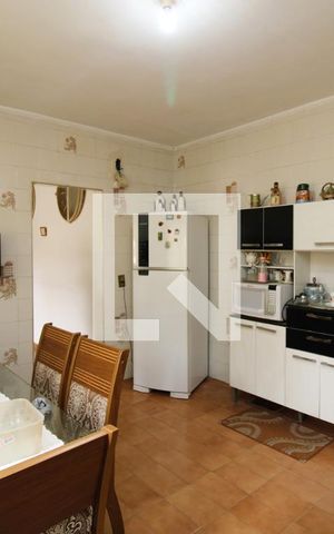 Casa à venda com 100m², 3 quartos e 1 vagaSala
