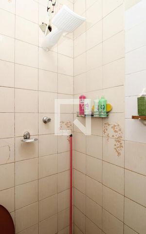 Casa à venda com 100m², 3 quartos e 1 vagaBanheiro 2