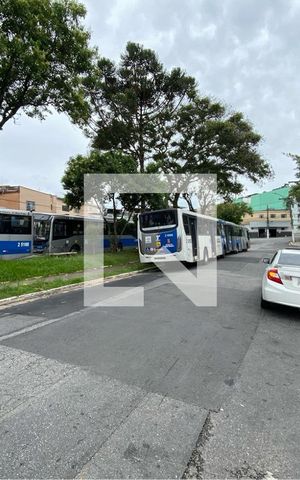 Casa à venda com 100m², 3 quartos e 1 vaga Casa à venda com 100m², 3 quartos e 1 vagaVista da Rua