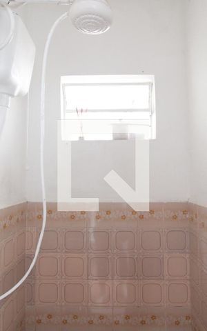 Casa à venda com 152m², 3 quartos e 1 vagaÁrea de Serviço - Banheiro