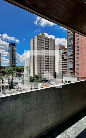 Apartamento à venda com 195m², 4 quartos e 4 vagas Apartamento à venda com 195m², 4 quartos e 4 vagasSacada