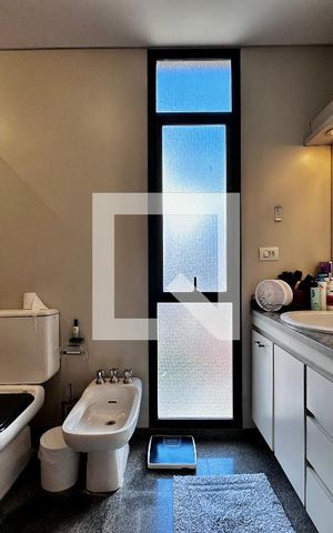 Apartamento à venda com 195m², 4 quartos e 4 vagas Apartamento à venda com 195m², 4 quartos e 4 vagasBanheiro Suíte 1