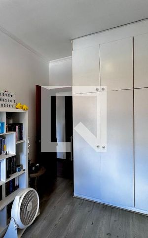 Apartamento à venda com 195m², 4 quartos e 4 vagas Apartamento à venda com 195m², 4 quartos e 4 vagasSuíte 2