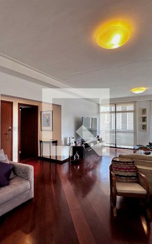 Apartamento à venda com 195m², 4 quartos e 4 vagas Apartamento à venda com 195m², 4 quartos e 4 vagasSala