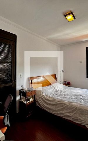Apartamento à venda com 195m², 4 quartos e 4 vagas Apartamento à venda com 195m², 4 quartos e 4 vagasSuíte 1