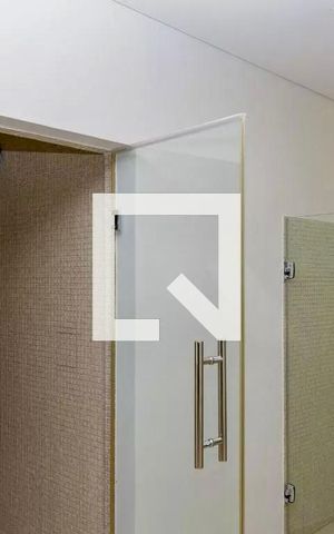 Apartamento à venda com 195m², 4 quartos e 4 vagas Apartamento à venda com 195m², 4 quartos e 4 vagasSauna
