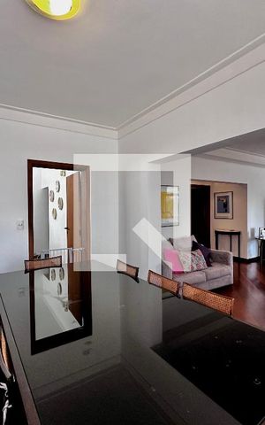Apartamento à venda com 195m², 4 quartos e 4 vagas Apartamento à venda com 195m², 4 quartos e 4 vagasSala