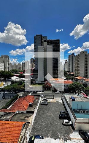 Apartamento à venda com 195m², 4 quartos e 4 vagas Apartamento à venda com 195m², 4 quartos e 4 vagasVista Suíte 1