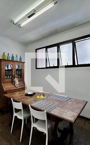 Apartamento à venda com 195m², 4 quartos e 4 vagas Apartamento à venda com 195m², 4 quartos e 4 vagasCopa