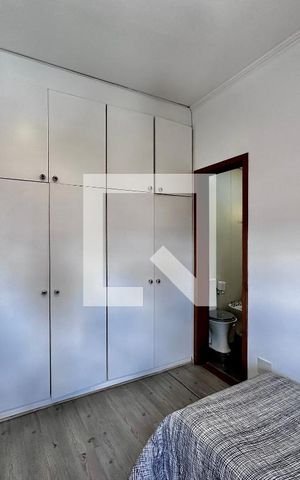 Apartamento à venda com 195m², 4 quartos e 4 vagas Apartamento à venda com 195m², 4 quartos e 4 vagasSuíte 2