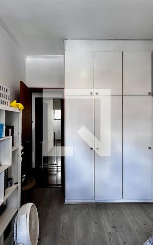 Apartamento à venda com 195m², 4 quartos e 4 vagas Apartamento à venda com 195m², 4 quartos e 4 vagasSuíte 2